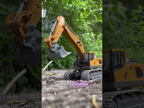 Trump’s Wall hid a secret no one was supposed to find! #rcexcavator #excavator
